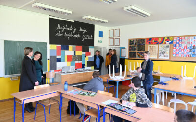 Predstavnici Svjetske banke, Ministarstva znanosti, obrazovanja i mladih i Virovitičko-podravske županije, obišli OŠ Ivana Gorana Kovačića u Gornjem Bazju